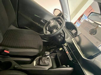 PEUGEOT 208 STYLE 1.2 PureTech 75k BVM5 - 3