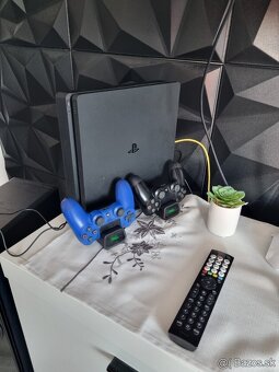 Ponúkam PS4 slim 500 GB - 3