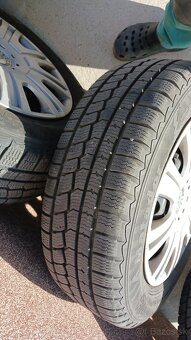 195/65R15 - 3