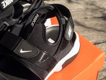 Nové sandále Nike Canyon na nohu 43 - 3