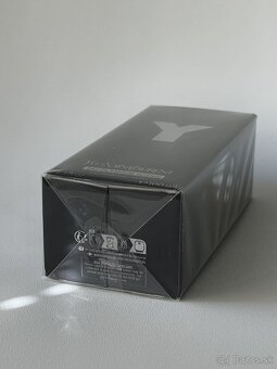 Yves Saint Laurent Y - 3