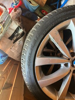 Nove zimne runflaty na diskoch - 3
