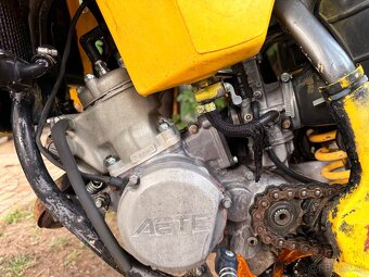 Suzuki RM 125 1991 - 3