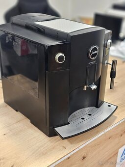 Jura IMPRESSA C automatický kávovar - 3