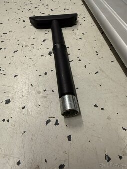 STREŠNÉ NOSIČE AUDI Q5 SQ5 8R 2009-2017 - NOVÉ - 3