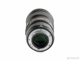 Nikkor / Nikon 300mm f/4E PF ED VR AF-S - 3