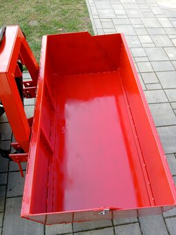 Transportný box hydraulicky sklápateľný za malotraktor - 3