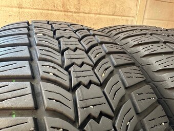 205/60R16 zimne - 3