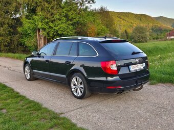 Škoda Superb Combi 2.0 TDI 4x4 Elegance • 2014 • - 3