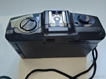Starý analógový fotoaparát Sunpet 35mm Camera vrát. krabice - 3