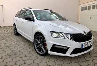 ŠKODA OCTAVIA 3 RS 4x4 - 3