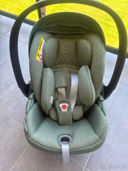 CYBEX Cloud T i-Size Plus - 3