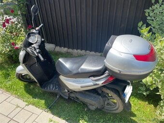 Aprilia sportcity 125/200 - 3