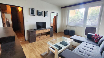 Voľný od 1.11.2025.... Vyhľadávaný 1 izbový byt s balkónom b - 3