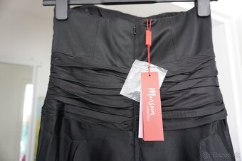 Luxusne cierne saty Monsoon s trblietavymi vzormi, vel. 36 - 3