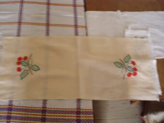 Predám obrusy - 3