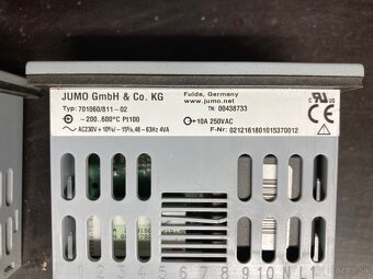 JUMO eTRON elektronický mikrostat - 3