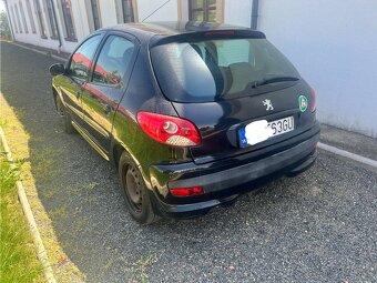 Predan Peugeot 206+ 1.4 benzin - 3