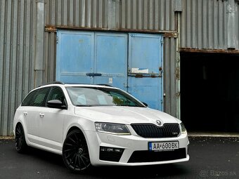 Škoda Octavia Combi 2.0 TDI DPF RS DSG - 3