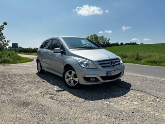Mercedes-Benz B180 - 3