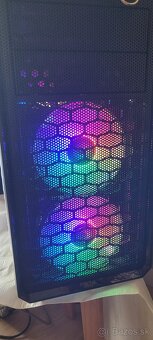 Predám veľmi pekne pc na hry aj pracu / super cena - 3