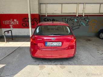 Predam Kia ceed 2007 1.4 i, benzin - 3