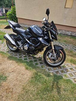 Kawasaki Z 1000 - 3
