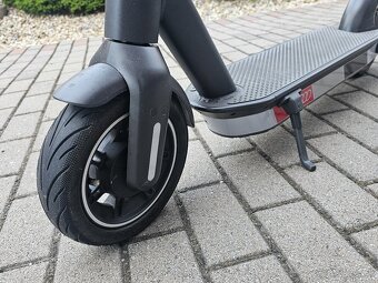 Kolobezka Audi Segway nineboot - 3