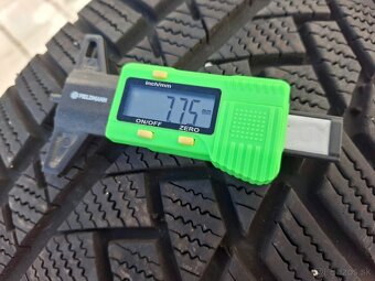 215/60 R18 zimné pneumatiky Continental - 3