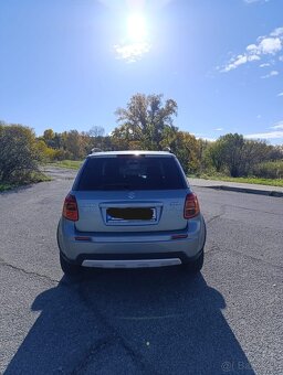 Suzuki SX4 - 3
