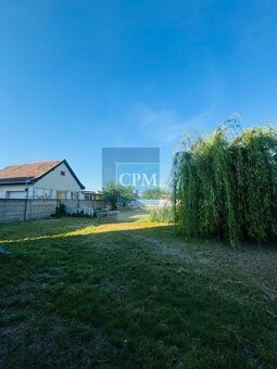 Ponúkame na predaj 5 - izbový poschodový podpivničený dom v - 3