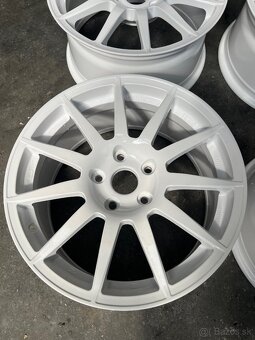 TOORA COMPETIZIONE 8x17 5x114,3 - 3