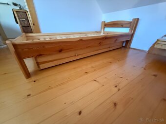 Drevená posteľ - 3