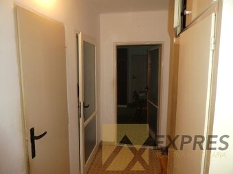 RK EXPRES - na predaj 2 izbový byt v Handlovej, 57 m2. - 3