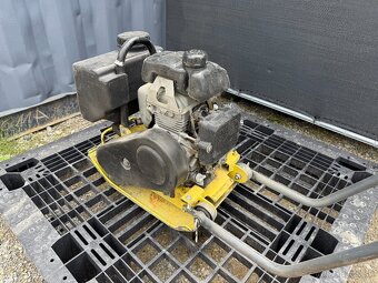 Vibračná doska Bomag BP 6/30 49kg - 3