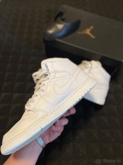 Air Jordan 1 Mid - 3
