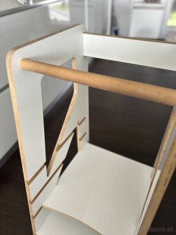 Rastúca veža Elis design - 3