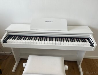 Digitálne piano Medeli DP260 - 3