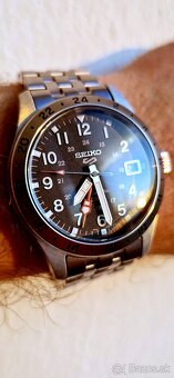 Predám SEIKO SSK023 GMT FIELD - 3