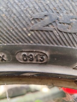 255/55r19 - 3
