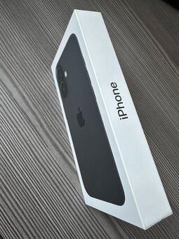 Predam novy nerozbaleny iPhone 16 128GB Black - 3