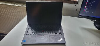 Predám Lenovo ThinkPad T14 G2 - 3
