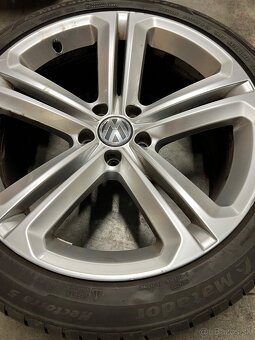 255/40R19 pneumatiky + disky - 3