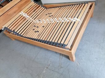 postel masiv - 3