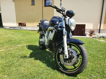 Yamaha fz6 - 3