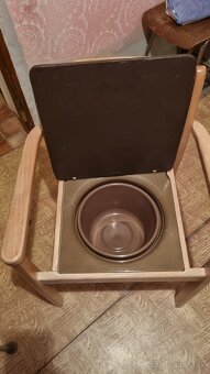 Toaletná stolička - 3