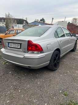 Volvo S60 2.5T 4x4 sport summum - 3