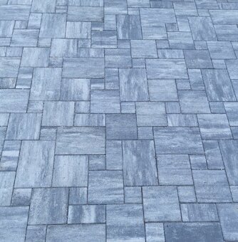 Zámková dlažba 200 m2  /  6 cm - 3