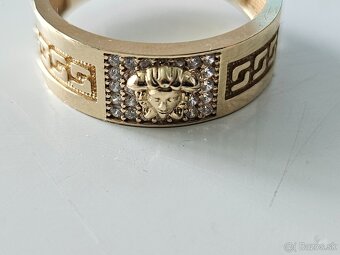 Zlaty prsten motiv Versace 333e - 3