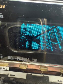 Pioneer DEH 6400R - 3